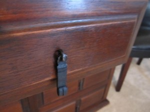 Front of pulls
